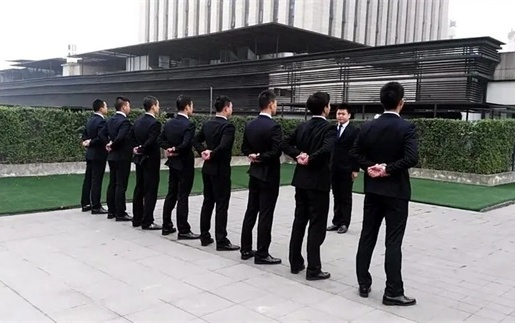 兴化揭秘：如何选择靠谱的收债公司？老司机给你支招